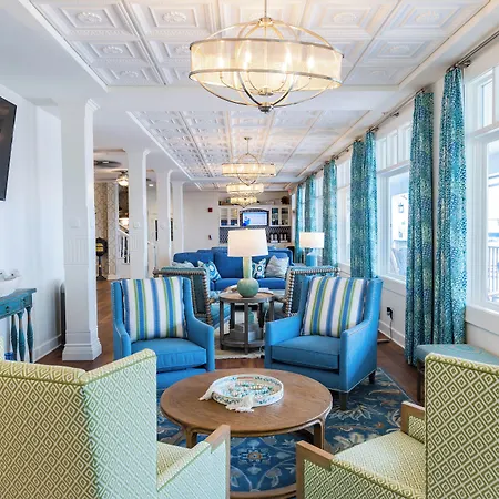 Lake View Hotel-2