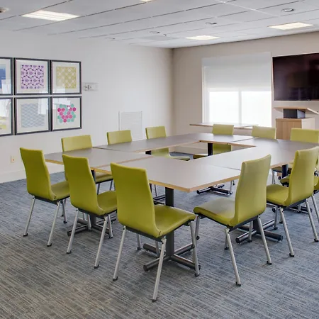 Holiday Inn Express Hotel & Suites Chickasha By Ihg-3