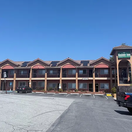 Valley Inn-3