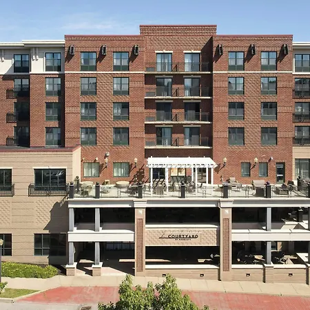 Courtyard By Marriott Saratoga Springs-2