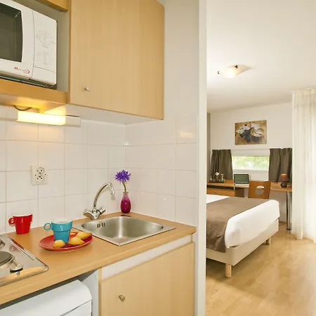 Séjours&Affaires La Rochelle Les Minimes-3
