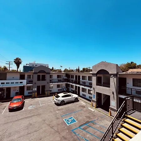 The Lexmar - Dodger Stadium-Convention Center-3