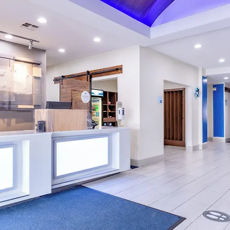 Holiday Inn Express Hereford By Ihg-2