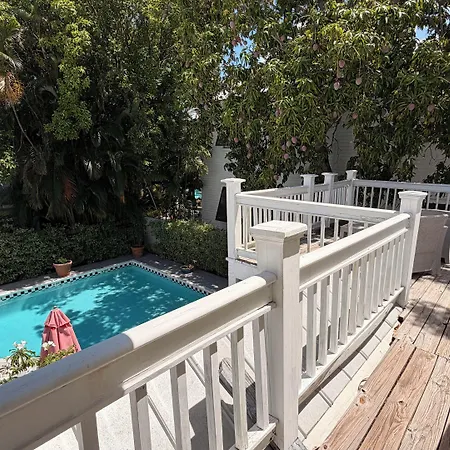 Heron House Court (Adults Only)-3
