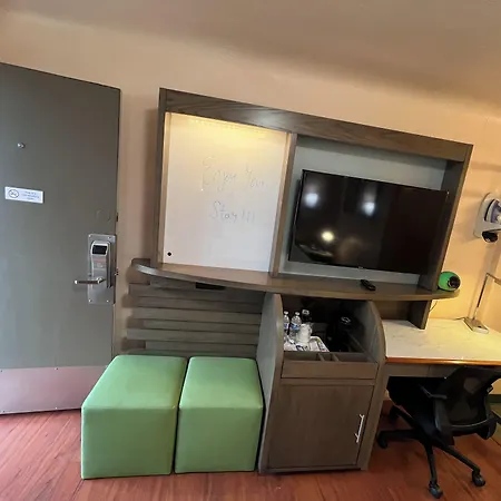 Americas Best Value Inn Eugene-3