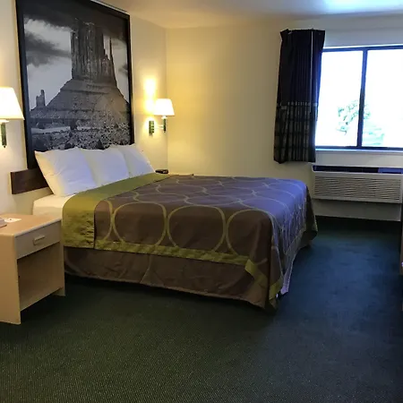 Arch Canyon Inn-3