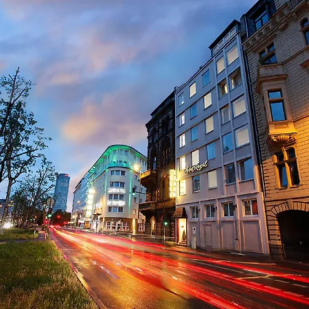 Hansadom Hotel Koeln Central By Mayburgh-2