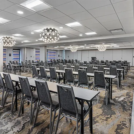 Best Western Plus Savannah Gateway-2