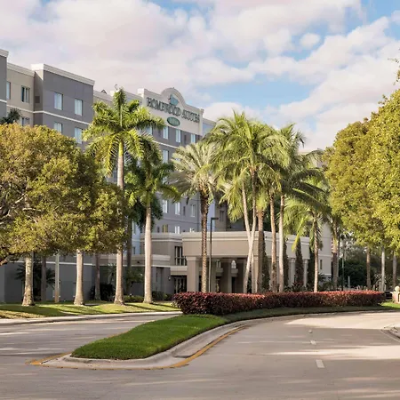 Homewood Suites Miami Airport/Blue Lagoon-2