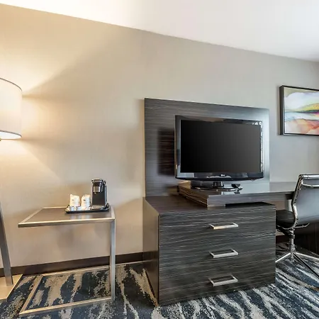 Best Western Plus North Las Vegas Inn & Suites-2