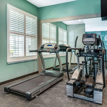 Best Western Plus Capitola By-The-Sea Inn & Suites-3