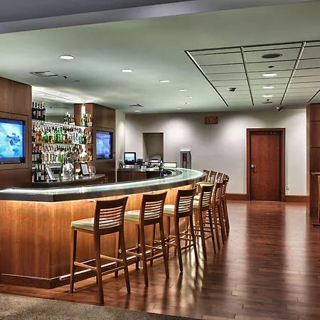 Intercontinental Suites Hotel Cleveland By Ihg-3