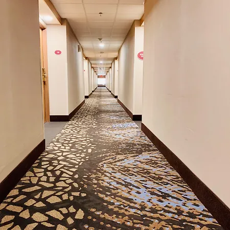 Sleep Inn & Suites Johnson City-3