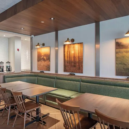 Fairfield By Marriott Inn & Suites Newport Cincinnati-2