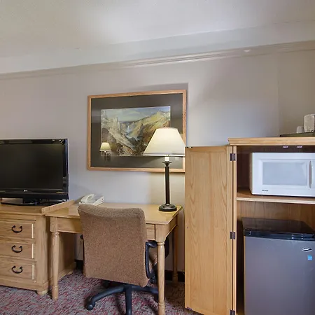 Quality Inn Buffalo-3