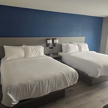 Rodeway Inn-3