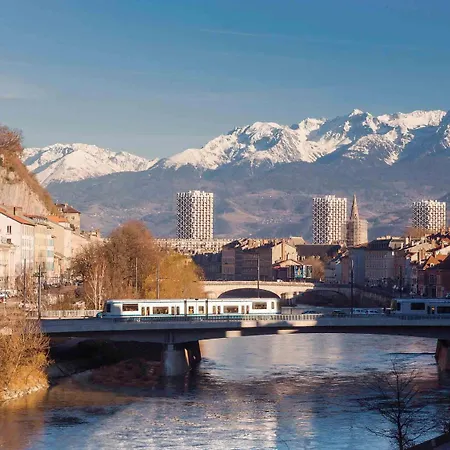 Ibis Grenoble Gare-2