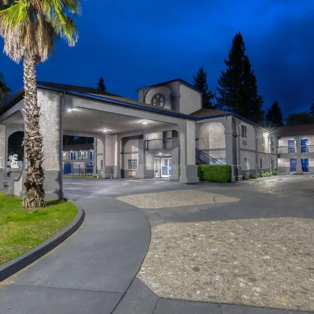 Surestay Hotel By Best Western Ukiah-2