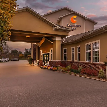 Comfort Inn University-3