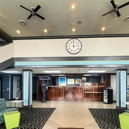 Studio 6 Suites Fremont, Oh-3