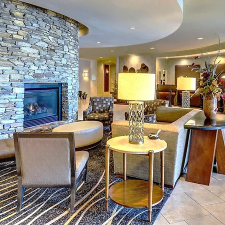 Eden Resort And Suites, BW Premier Collection-2
