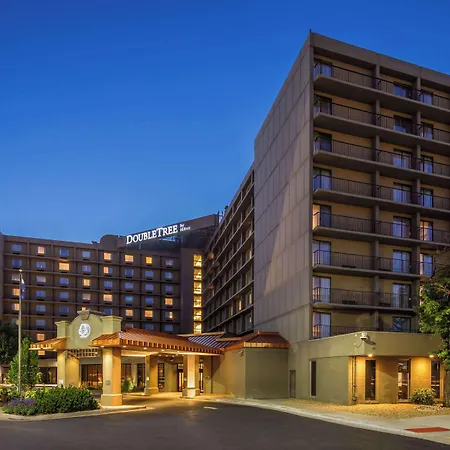 Doubletree By Hilton Hotel Denver-3