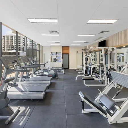 Amora Hotel Brisbane-3