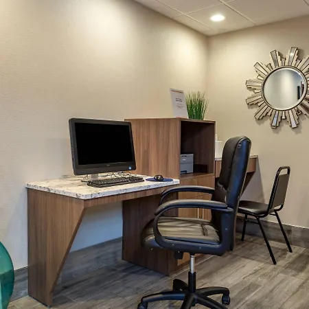 Days Inn By Wyndham Horsham Philadelphia-3