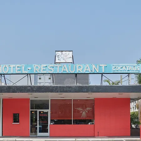 Phoenix Hotel-3