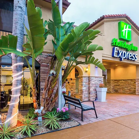 Holiday Inn Express San Diego - Sea World Area By Ihg-2