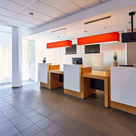 ibis Bonn-3