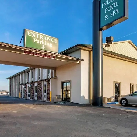 Quality Inn Hays I-70-2