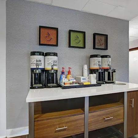 Hampton Inn Salisbury-2