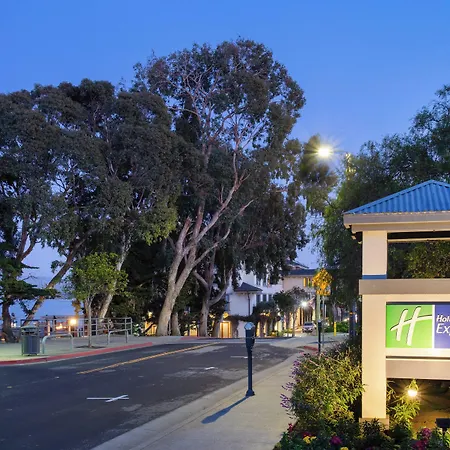 Holiday Inn Express Monterey - Cannery Row By Ihg-3
