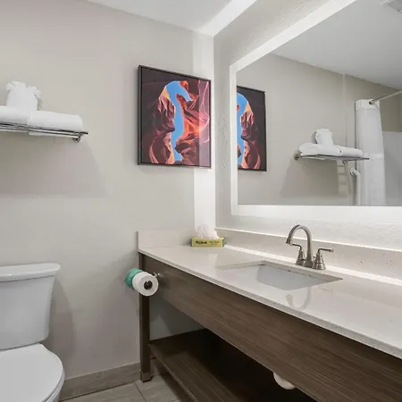 Candlewood Suites Pcb Southeast By Ihg - Fully Renovated-3