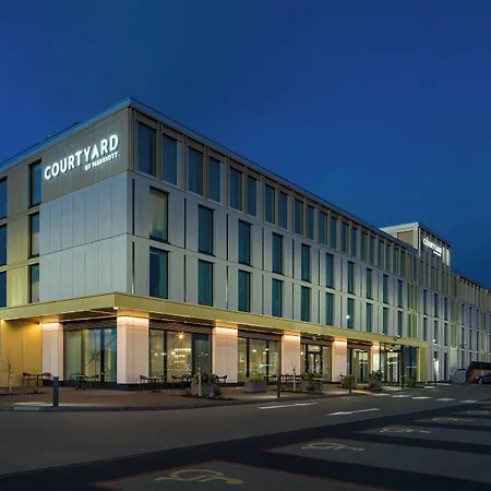 Courtyard By Marriott Inverness Airport-3