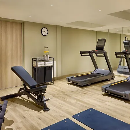 Courtyard By Marriott Magdeburg-3