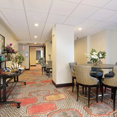 Holiday Inn Express Denver Downtown By Ihg-2