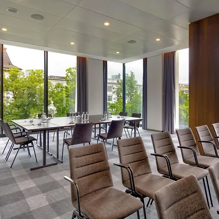 Moevenpick Hotel Basel-2