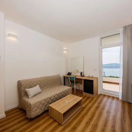 Hotel Medena-3