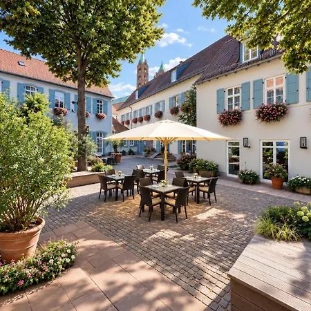 Hotel Domhof-2