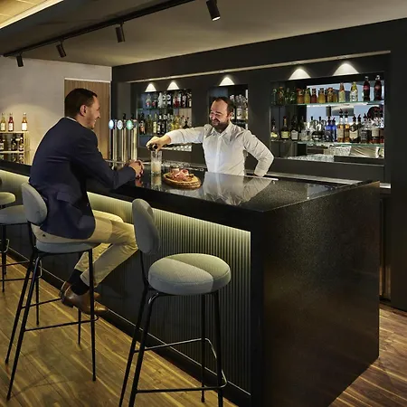 Novotel Massy Palaiseau-2