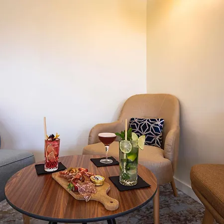 ibis Styles Aix les Bains Domaine de Marlioz-2