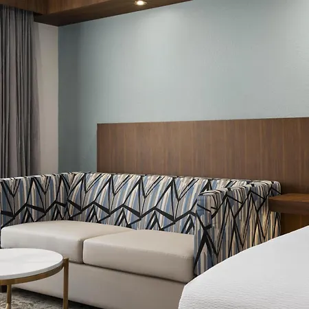 Best Western Premier Lakeland North - I-4-3