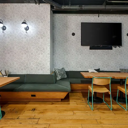 Placemakr Wall Street-2