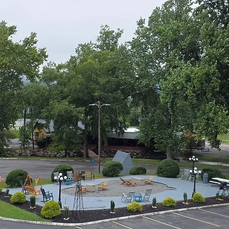 Super 8 By Wyndham Black Mountain Asheville East-2