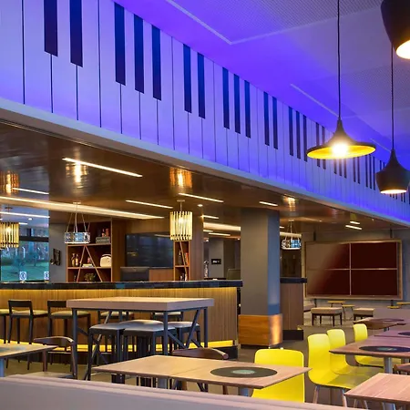 Ibis Styles Taubate-2