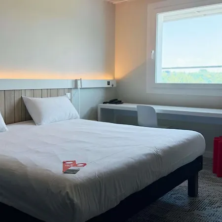 Ibis Luxembourg Airport-3