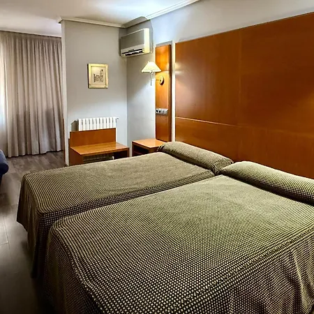 Vtz Hotel Cesaraugusta-3
