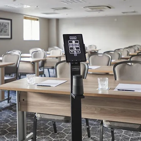 Hilton London Croydon-2